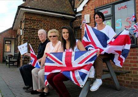 Ross Wilson's neighbours Pat and Anne Gallagher, his sister Katie Wilson and The Beach landlady Jeanette Roberts