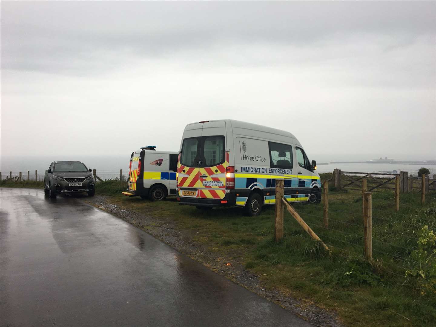 Police and Border Force on the cliff near Shakespeare Beach. All photos and footage: Chris Johnson