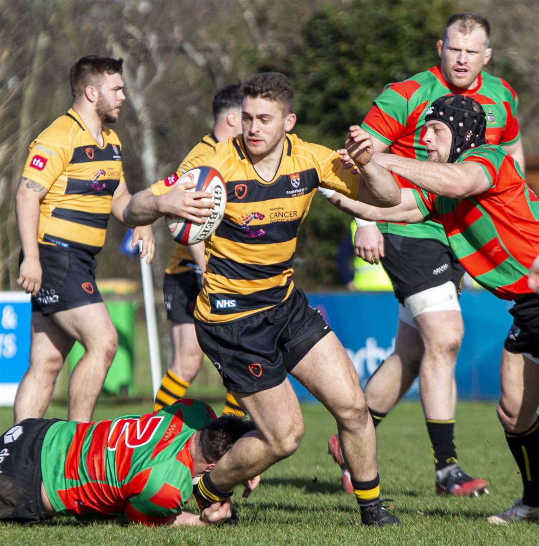 Kyan Braithwaite in possession for Canterbury against Hinckley. Picture: Phillipa Hilton