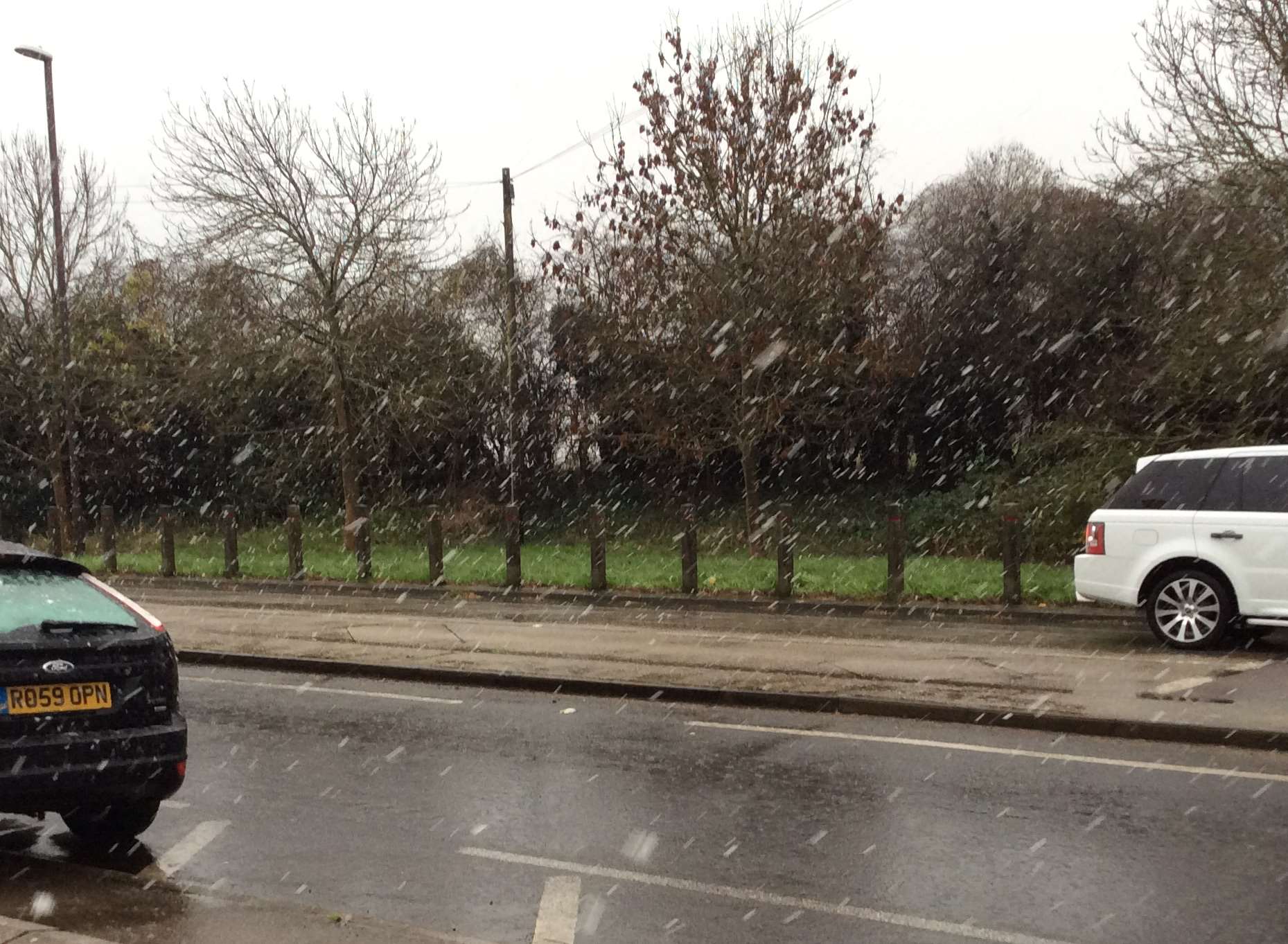 The first flurries hit Higham near Rochester