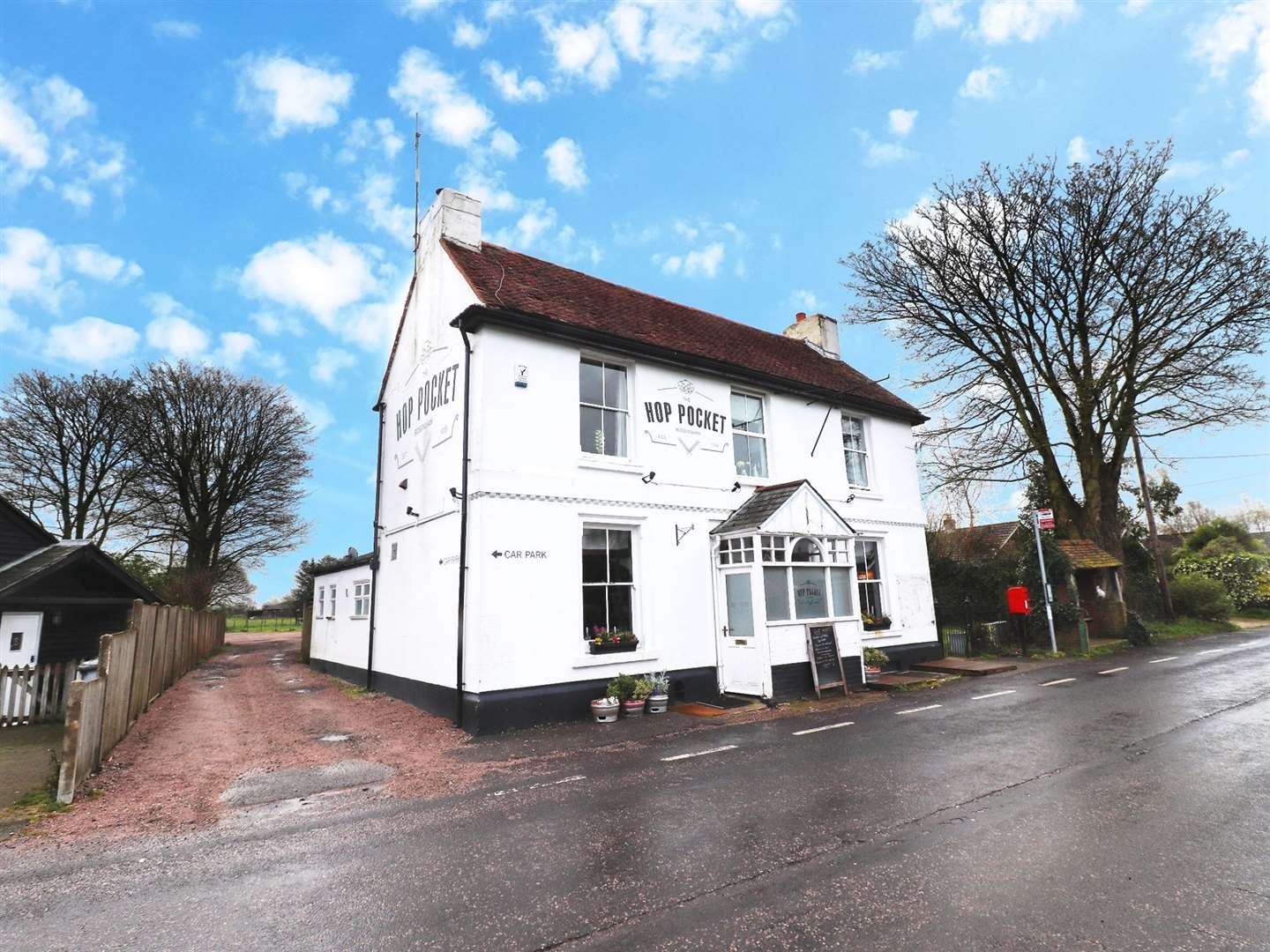 The Hop Pocket pub in Bossingham, near Canterbury