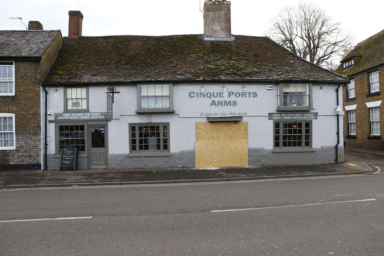 The Cinque Port Arms in New Romney after the accident