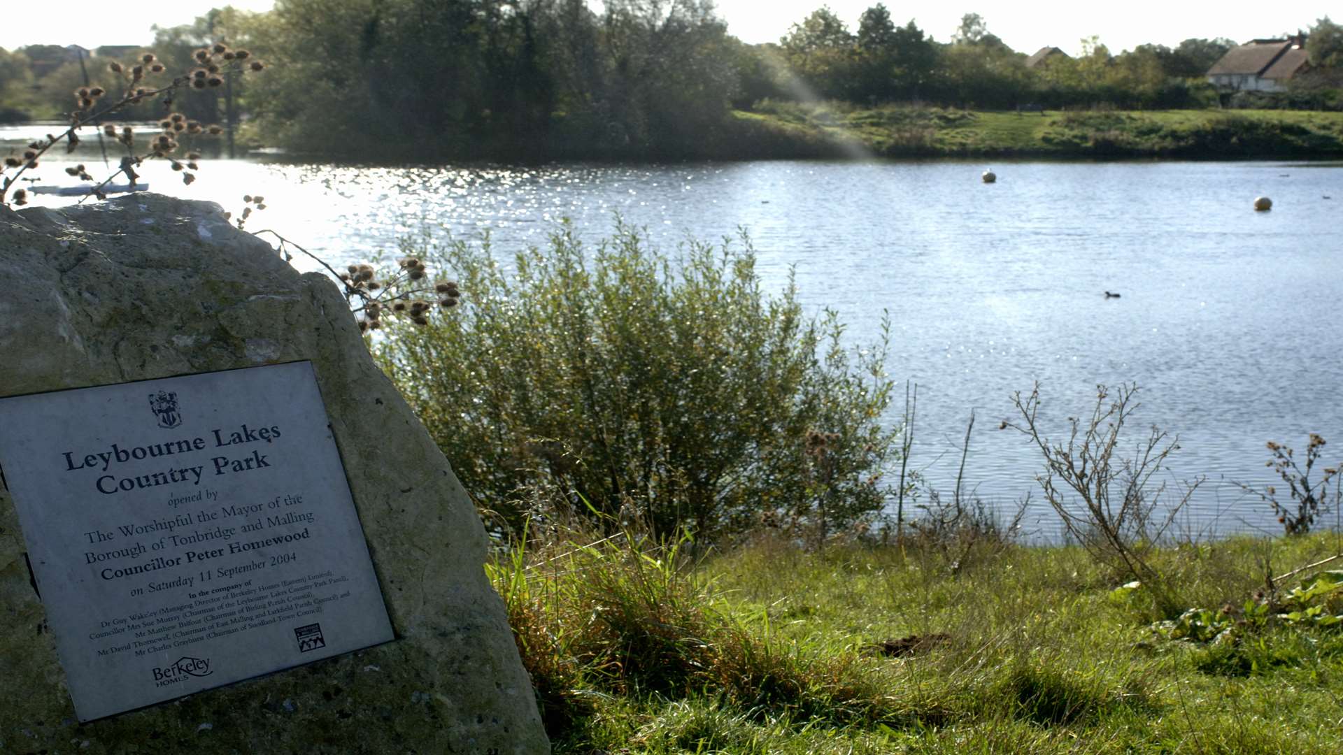 Leybourne Lakes