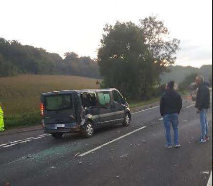 Drivers got out of their cars to wait for the emergency services. (4145845)