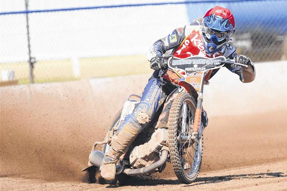 Kent captain Steve Boxall racing against the Fen Tigers Picture: Wayne McCabe