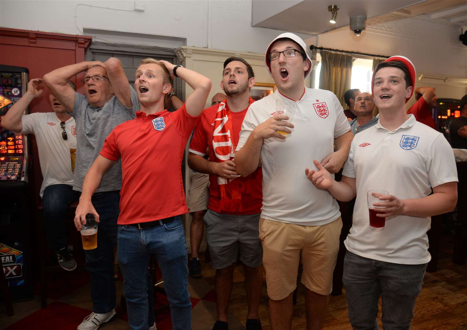 England unexpectedly reached the semi-finals of the 2018 World Cup against Croatia… but it would all end in heartache for these fans at The Cricketers in Gillingham