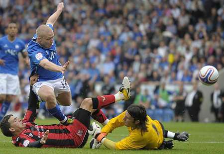 Cody McDonald equalises to give Gillingham hope of reaching the play-offs but it was not enough