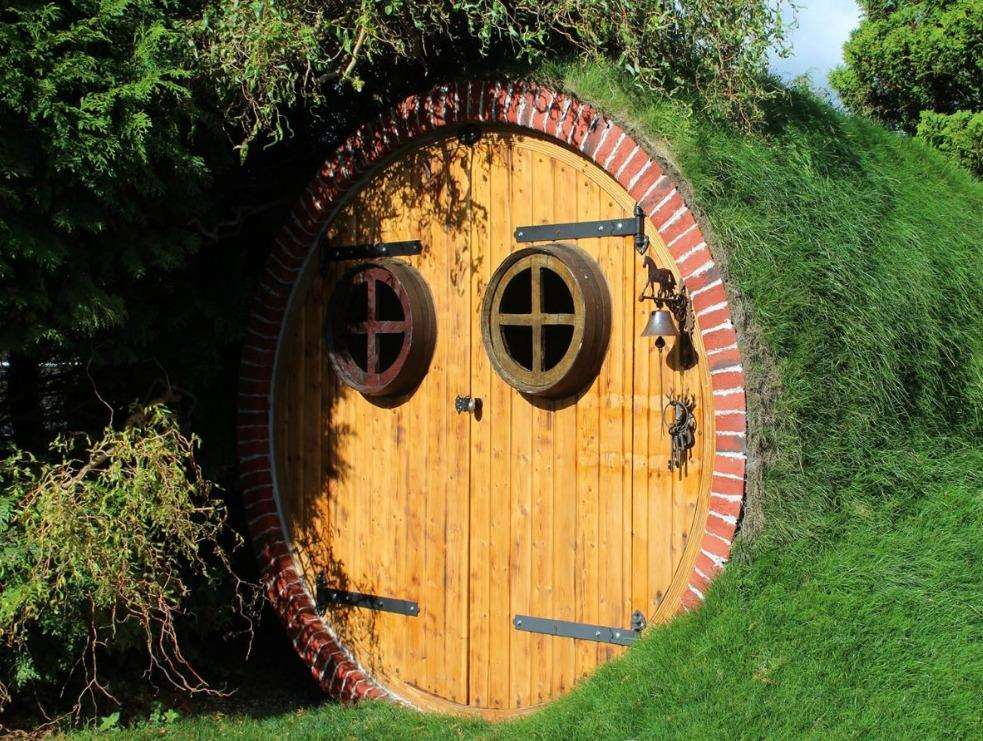 The hobbit house, which is costing Caroline Gilson £40,000, could look like this