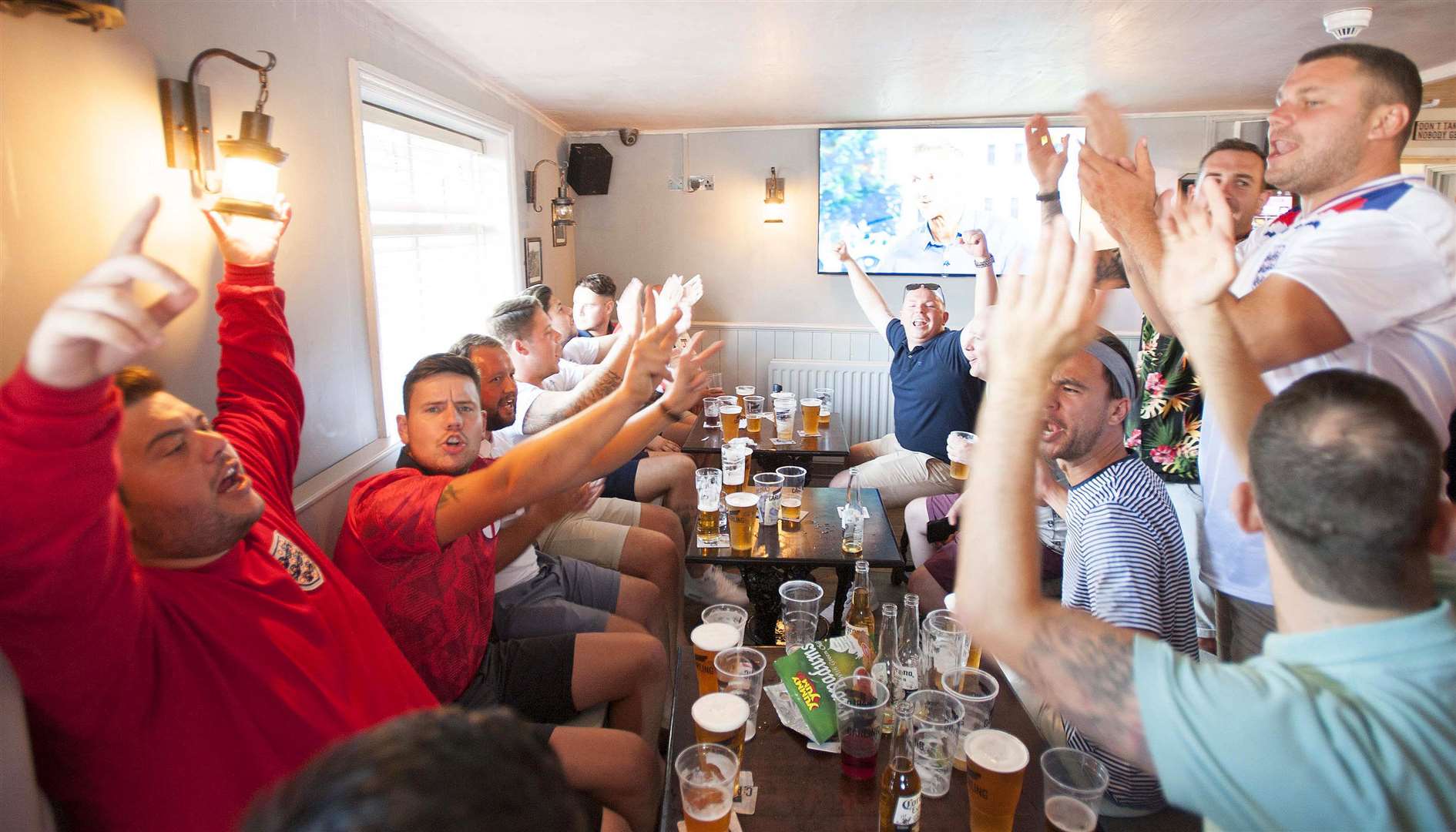 England v Sweden World Cup Quarter Finals Fans (2990575)