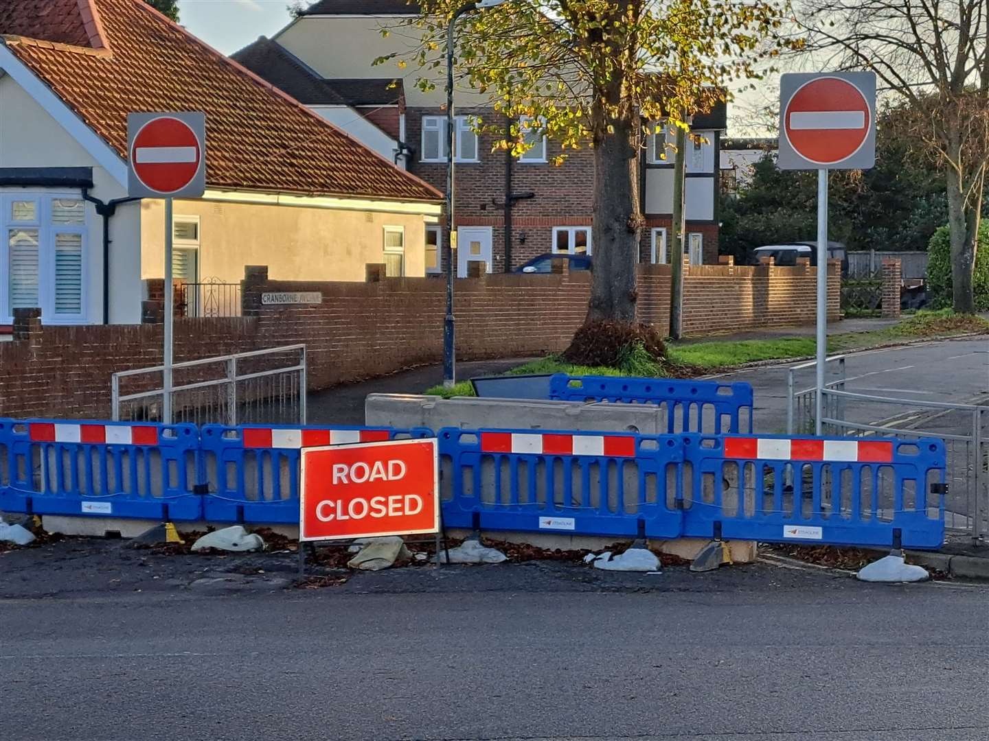 Cranborne Avenue - no entry signs, near the Wheatsheaf junction