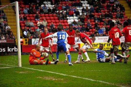 Substitute keeper Darren Randolph denies the on-rushing Simeon Jackson