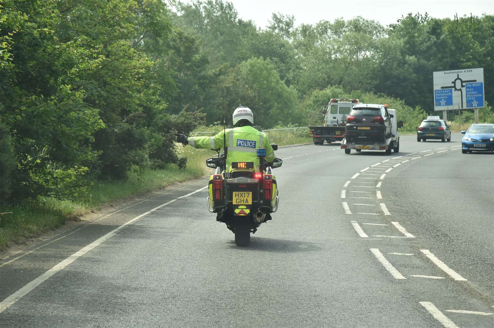 Police gave the shirtless motorist a warning. Picture: Stock