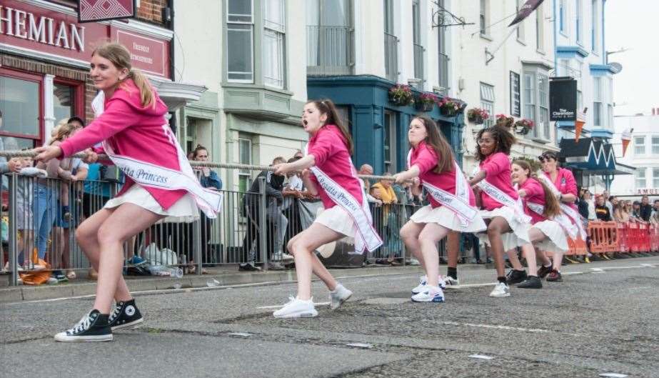 Deal Regatta Court use all their might at the Lorry Pull. Pictures by Paul Kidman