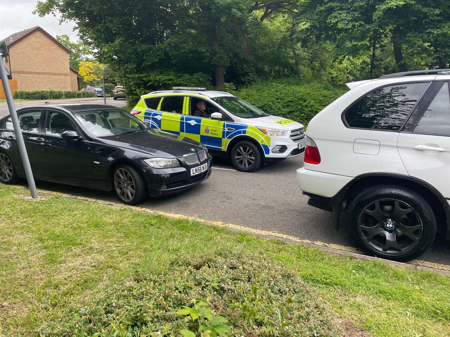 Police at scene of bomb disposal in Orbit Close, Walderslade