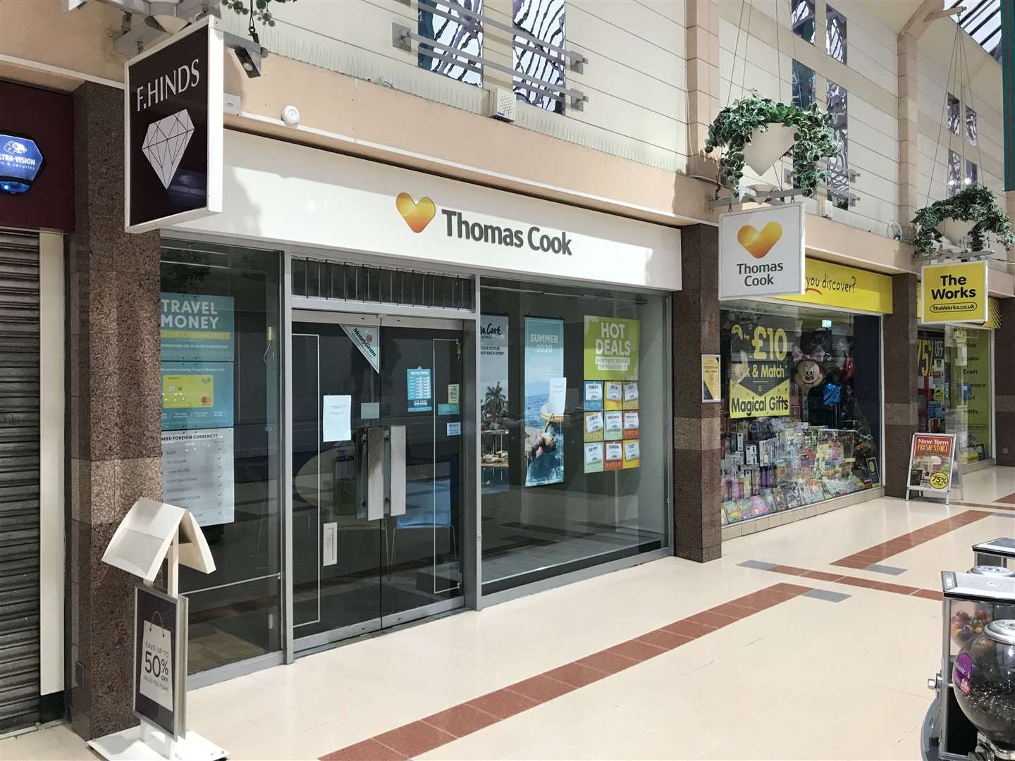 Thomas Cook in The Forum, Sittingbourne (17686284)