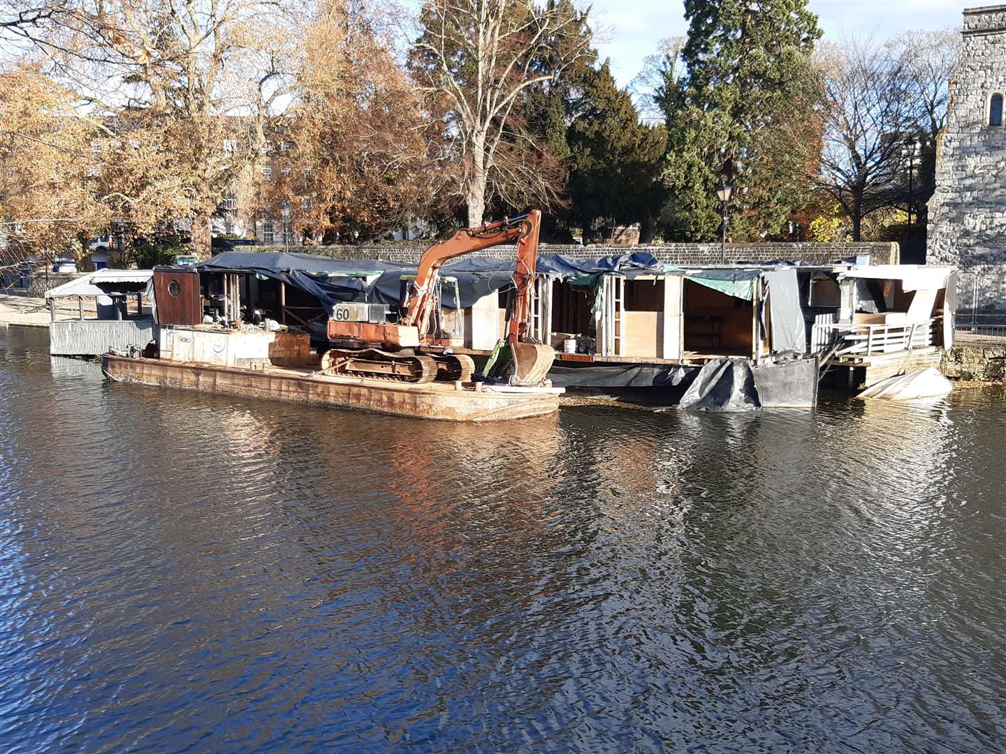 Work to tow the Embankments bar and restaurant barge in Maidstone is underway