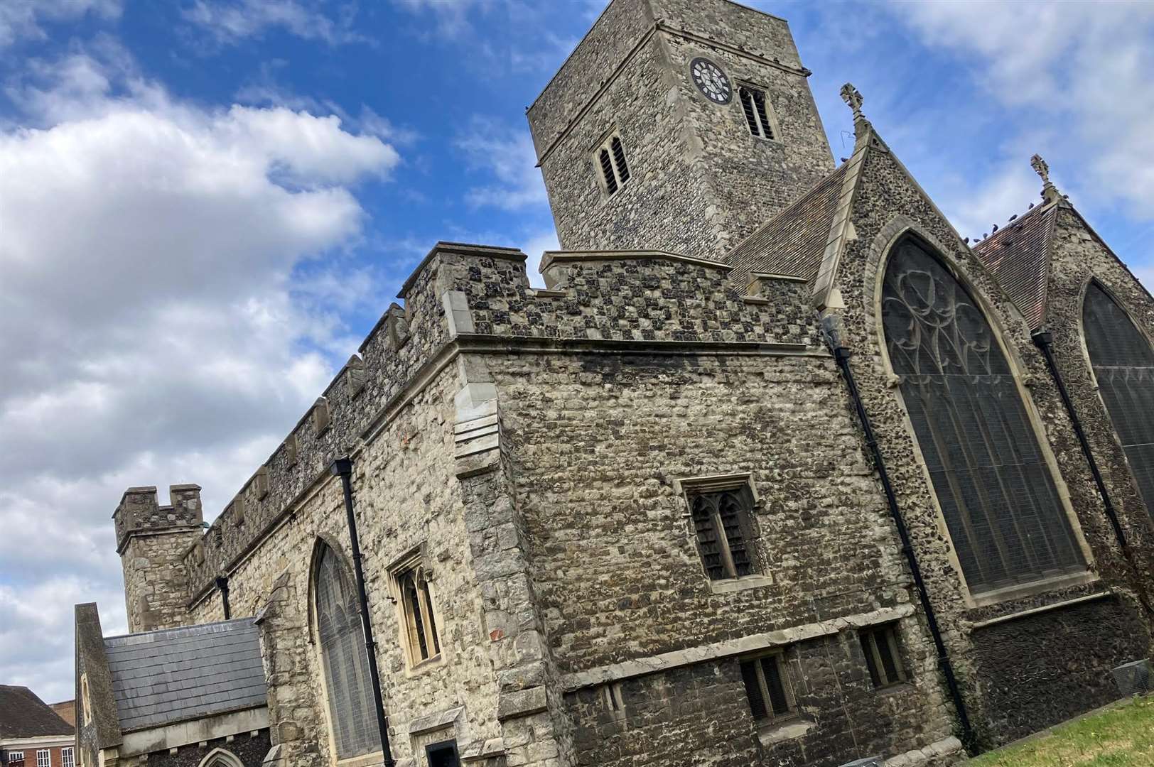 Holy Trinity Church in the centre of Dartford