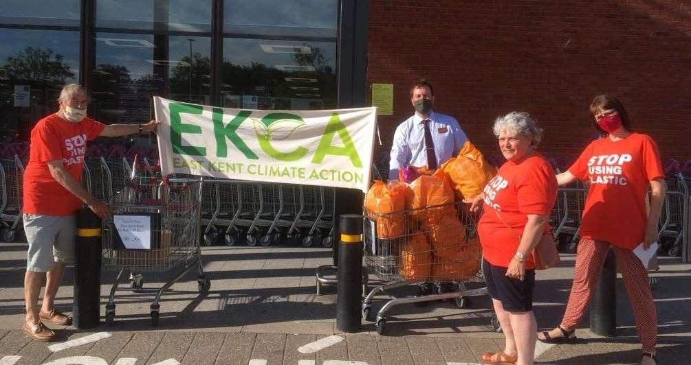 Sainsbury's took back their plastics no problem: L to R , David White, Sainsbury's manager Mr Voyteck, Sarah Gleave, Helen O'Brien