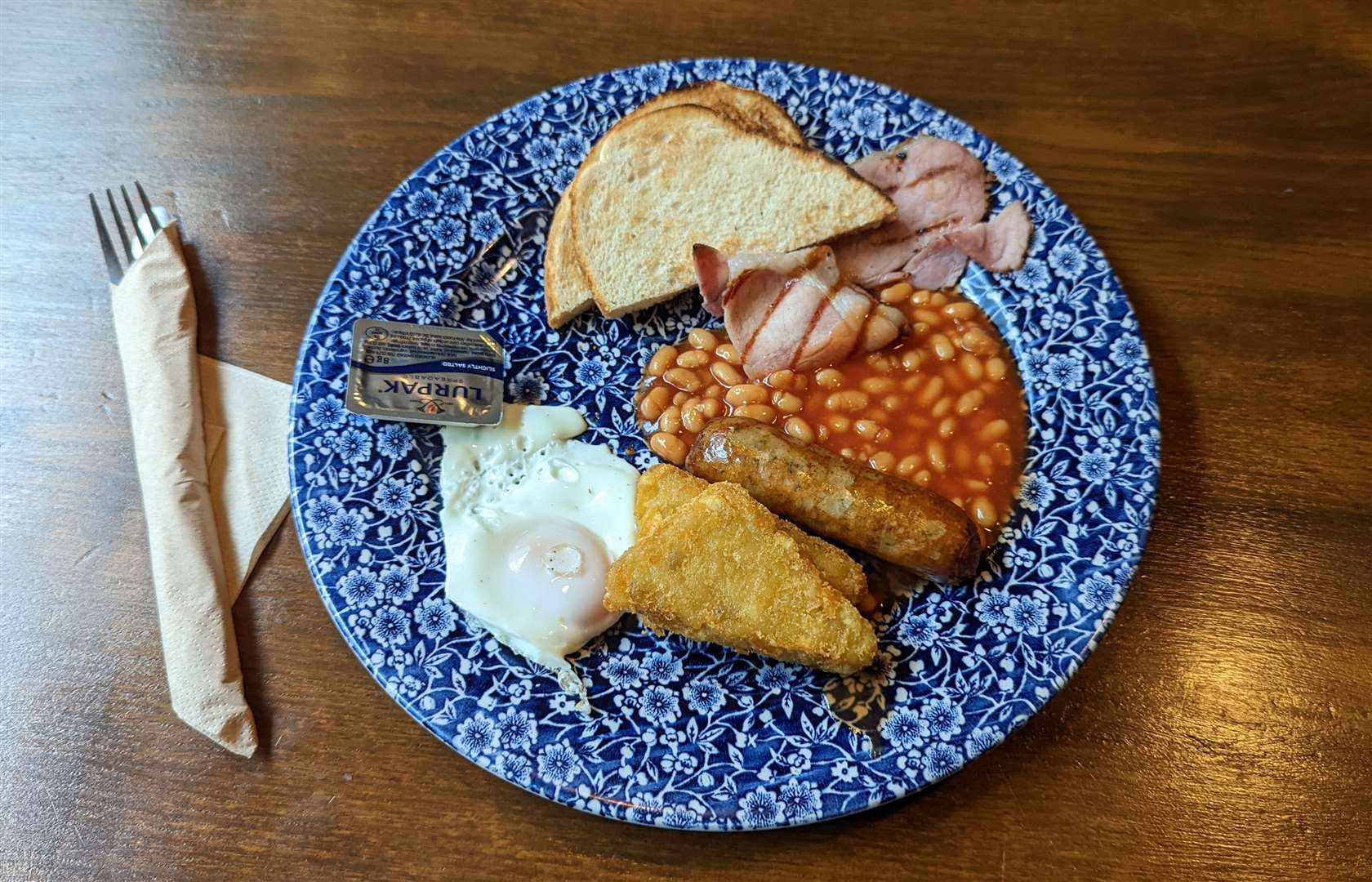 Breakfast at The Belle and Lion in Sheerness