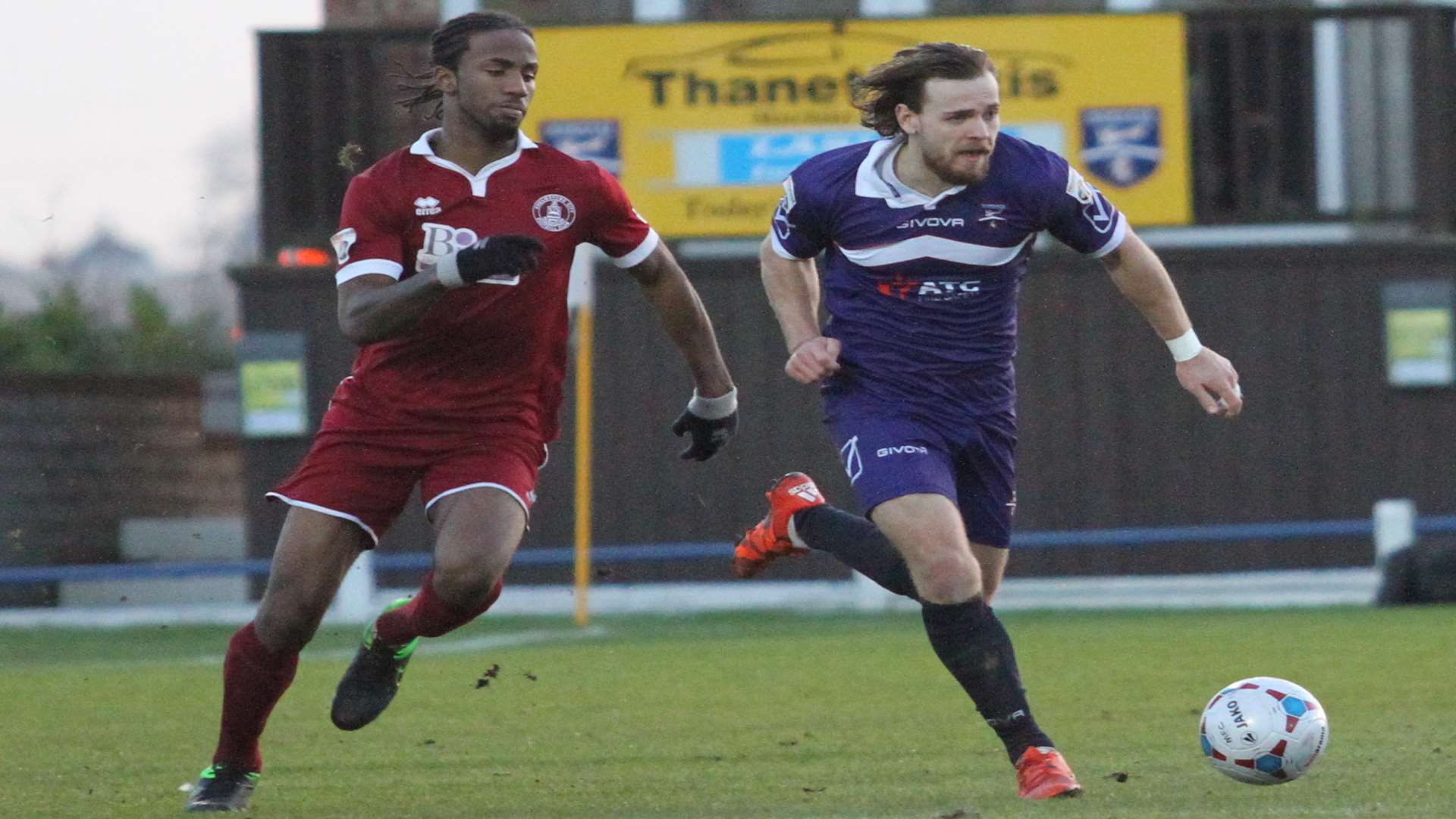 Margate's Danny Green comes away from Chelmsford's Dexter Peter on Saturday. Picture: Don Walker