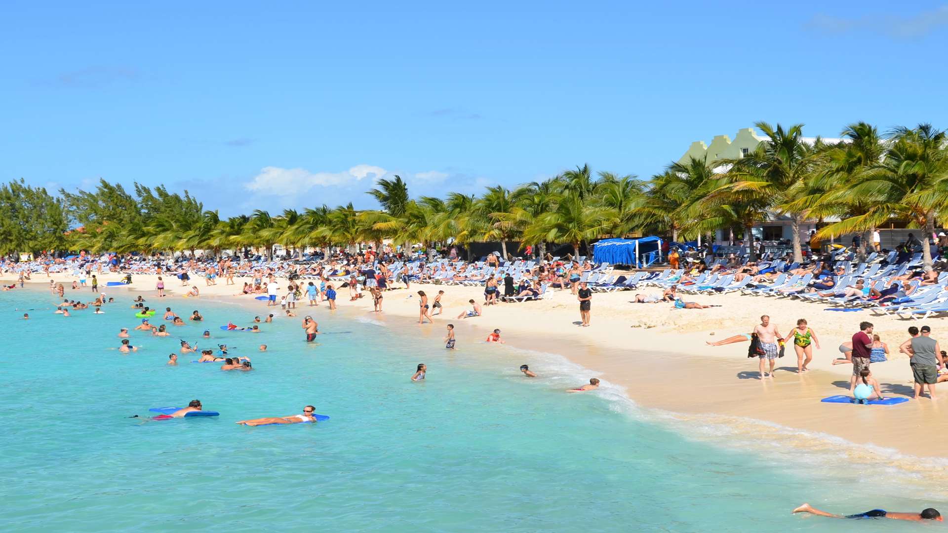 Edgar Dart was gunned down in the picturesque Bahamas