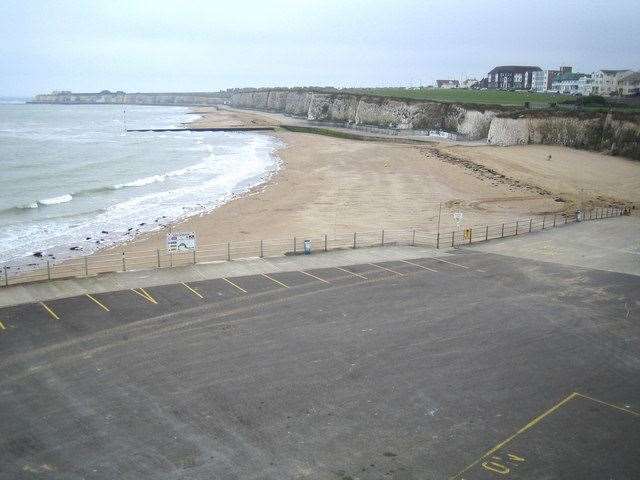 The beach and cliffs at Palm Bay. Pic: Geograph (4918586)