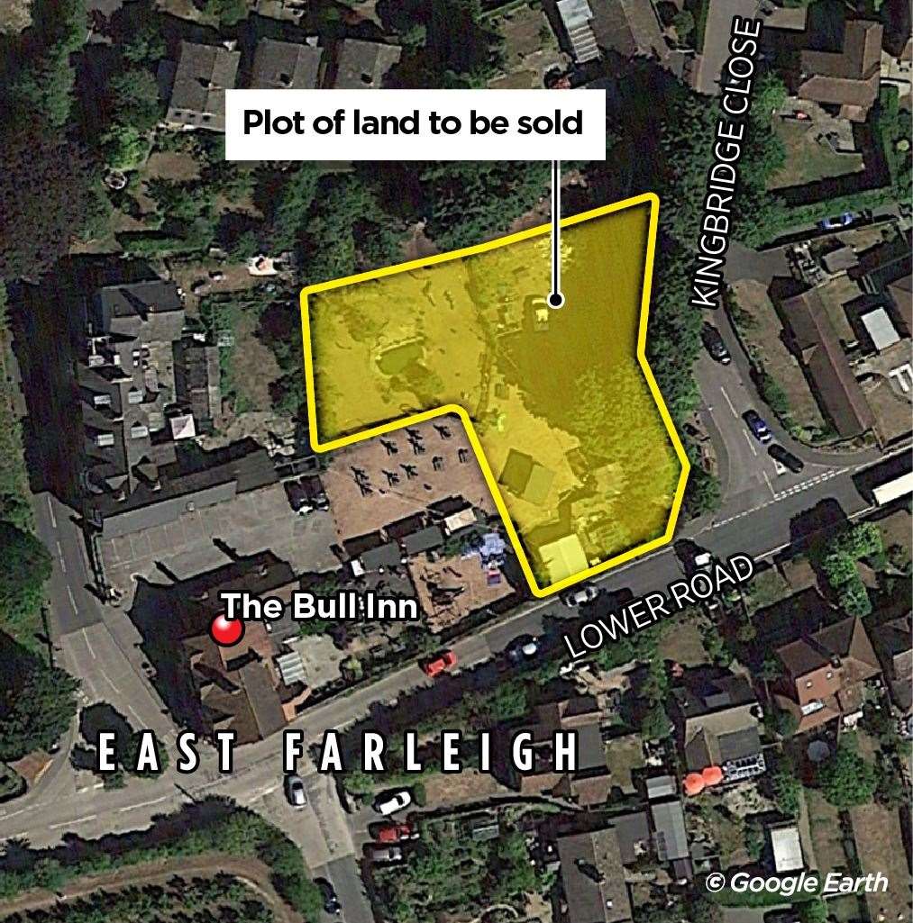 The area is approximately 0.464 acres and is separated from the pub