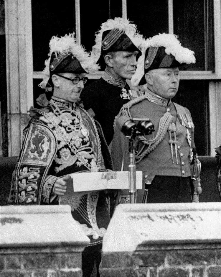 The Garter King of Arms, Sir George Bellew, reads the first public proclamation of the accession of Queen Elizabeth II in 1952. Picture: PA (59217472)