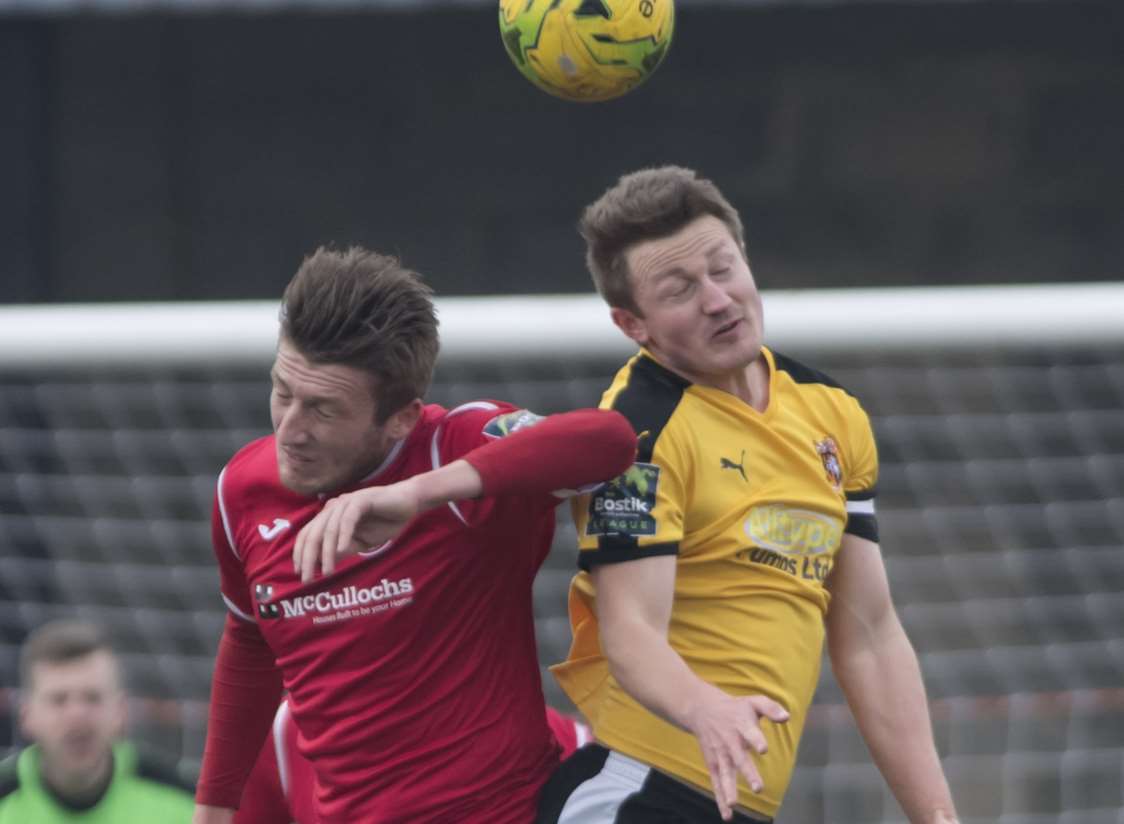 Callum Davies up for a header against Harlow Picture: Andy Payton