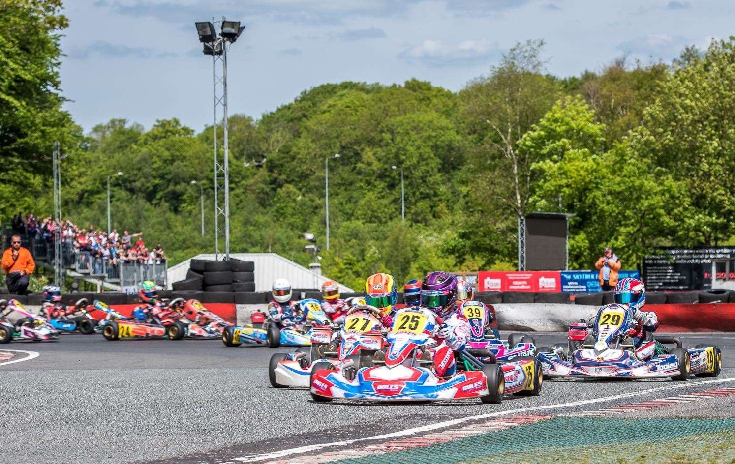 The Mini Max field exits the first hairpin in 2015. Picture: Paul Babington