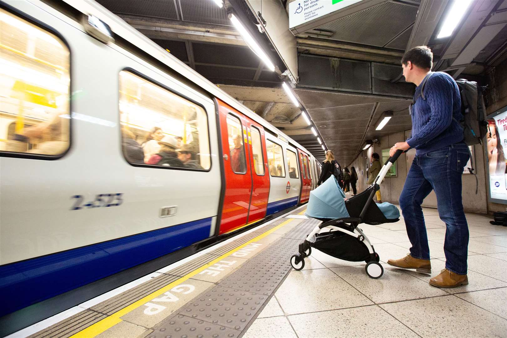 Tube fares and buses have been frozen in London for 2020. Picture: TfL (21904371)