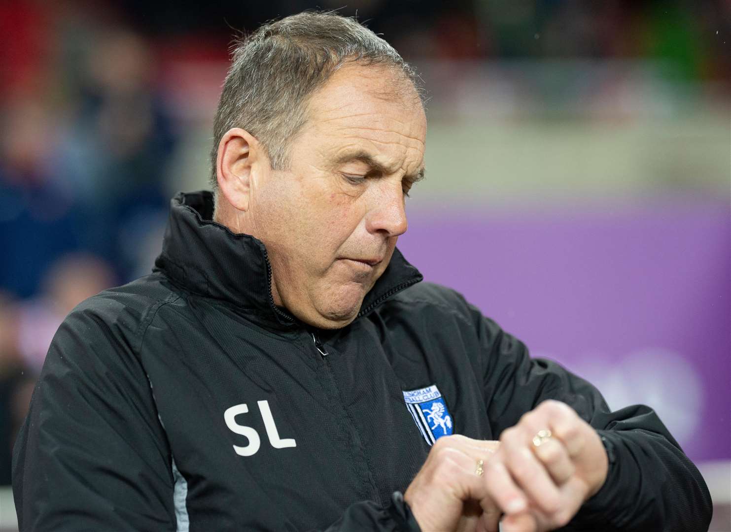 Gills manager Steve Lovell checks how much time is left Picture: Ady Kerry