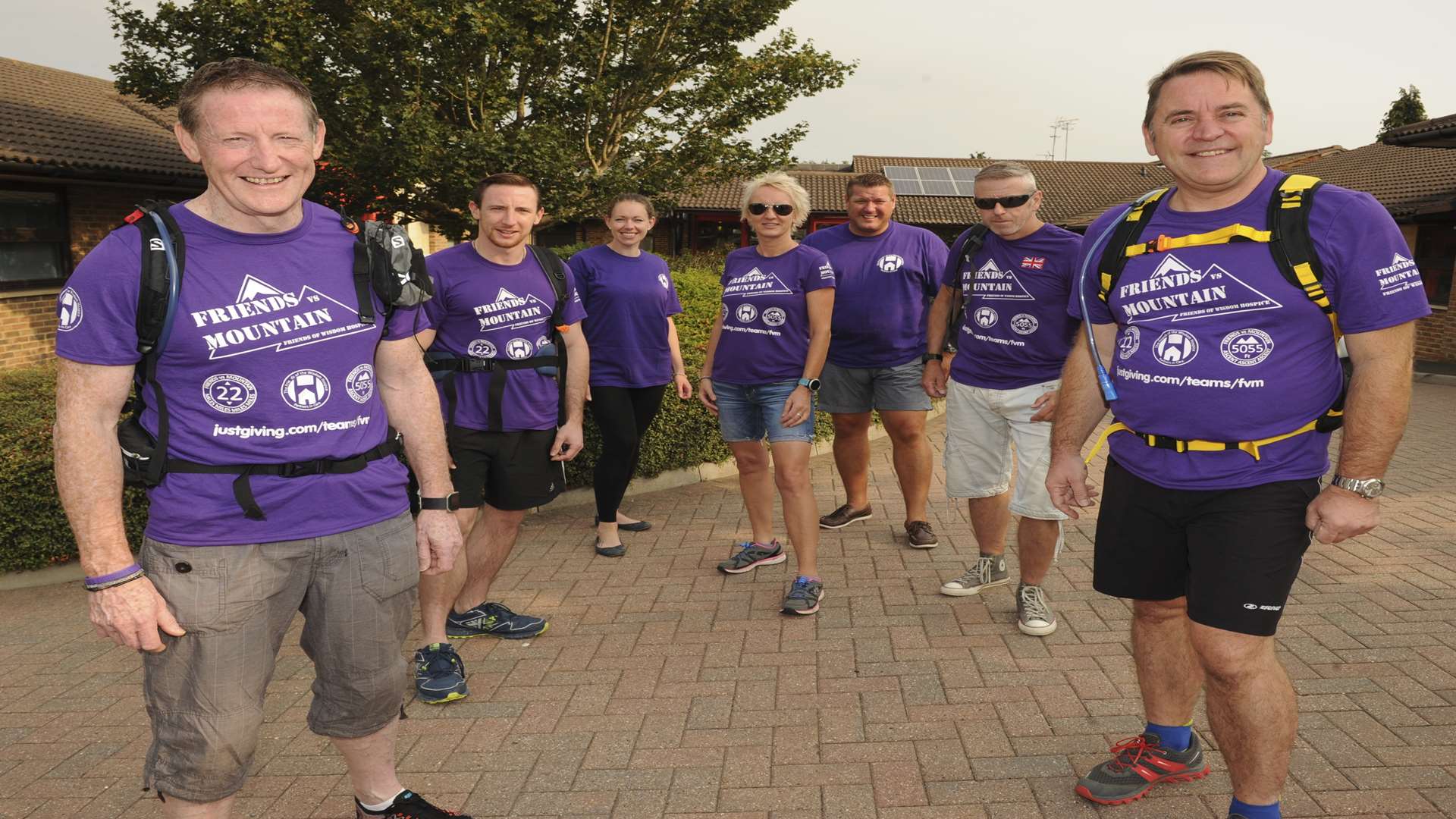 Andy Gray, left, and Friends' chief executive Martyn Reeves, right, with the team