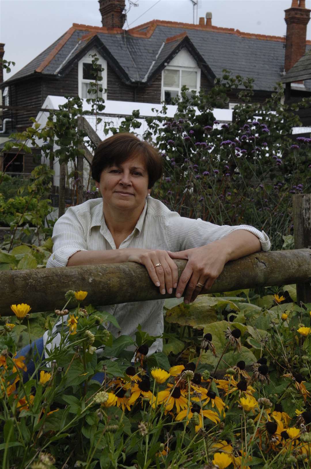 Penny Barnes in the garden of the Coach and Horses at Hacklinge