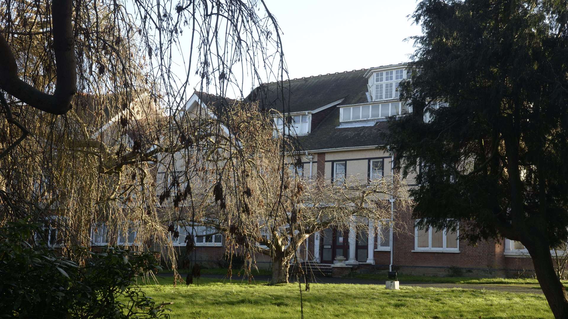 Herne Bay Court in Canterbury Road