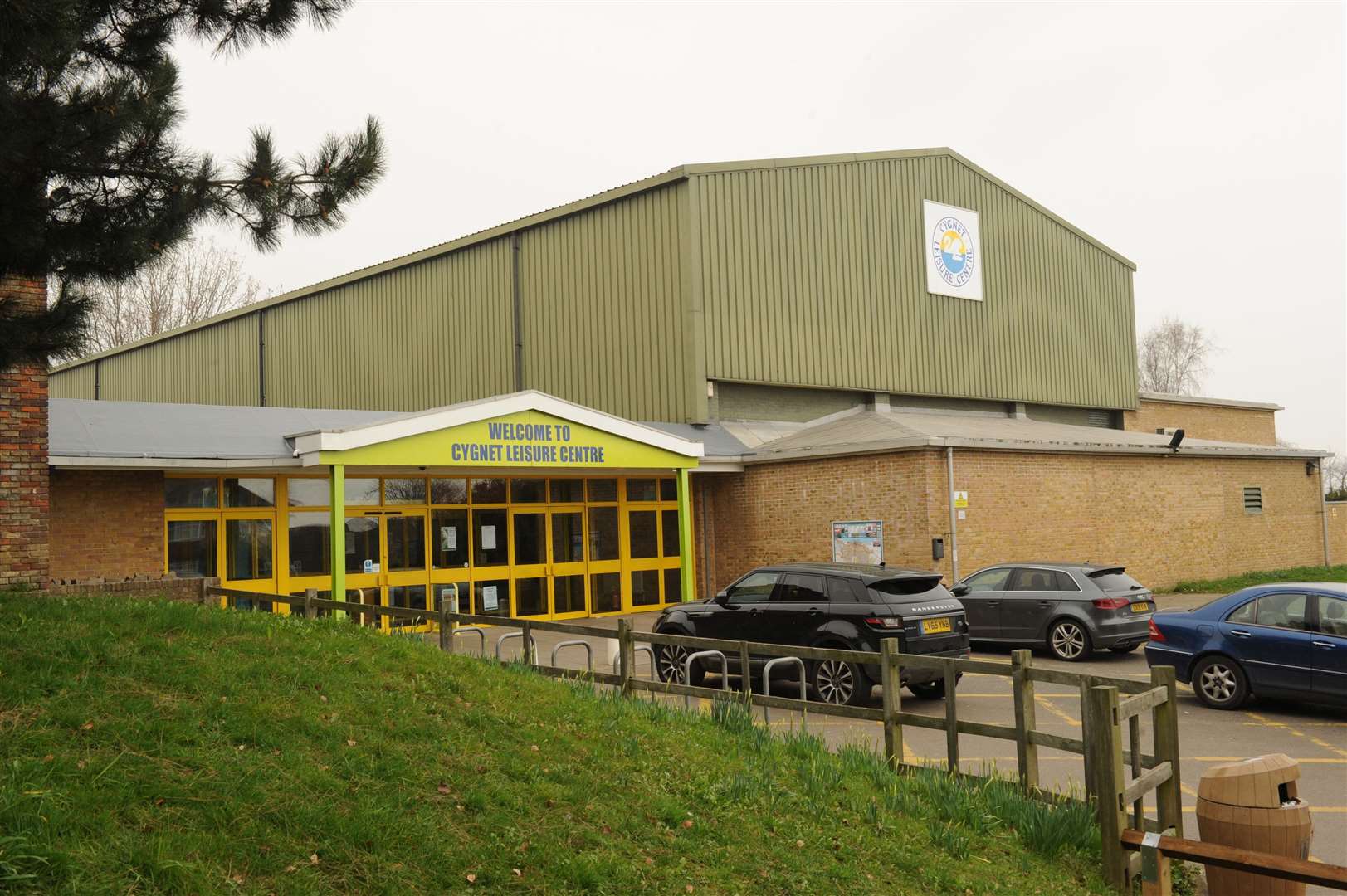 Cygnet Leisure Centre, in Old Perry Street, Northfleet