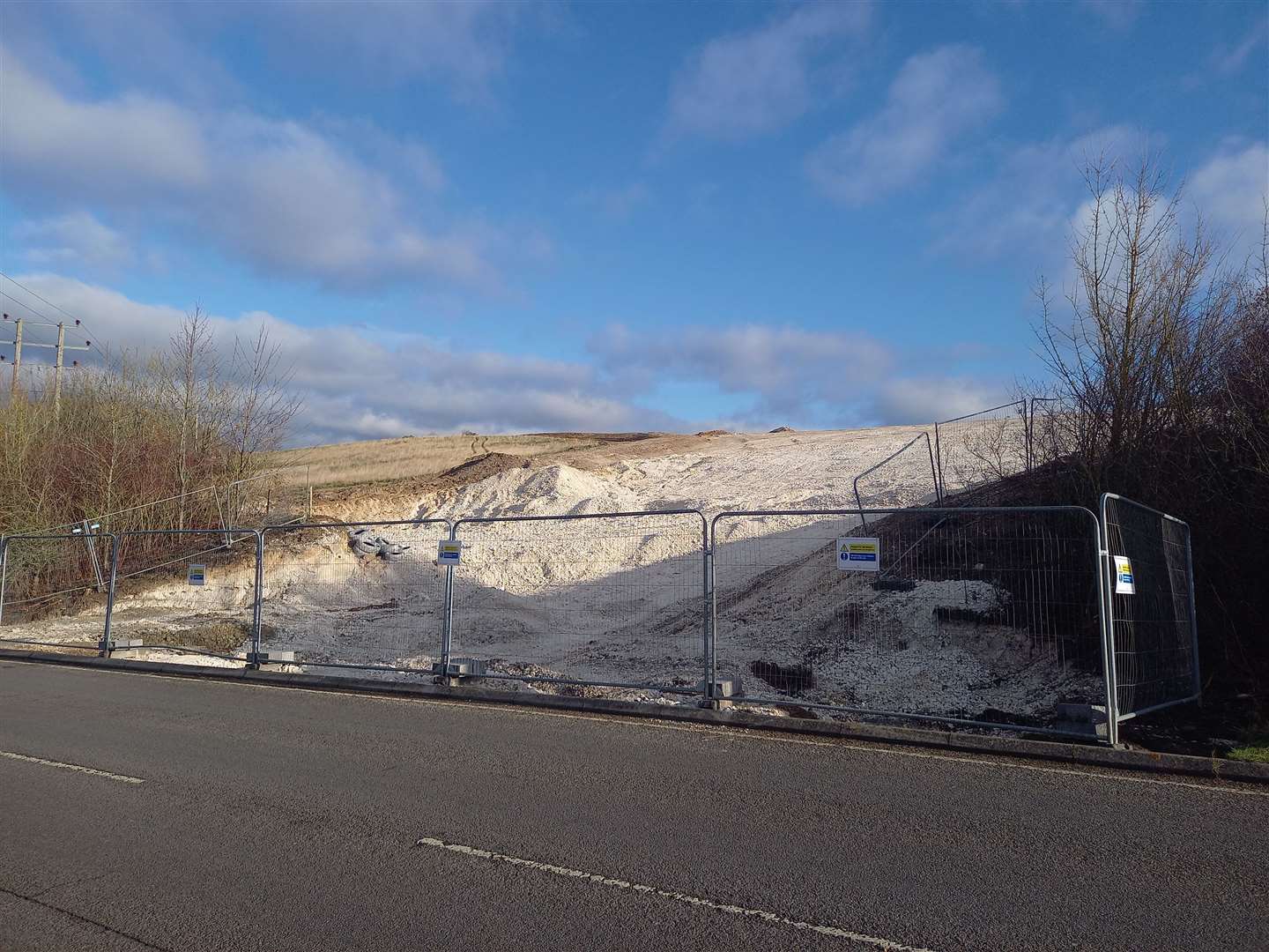 Work on the Cockering Farm development has stopped (53579689)