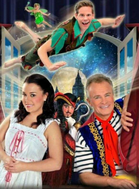 Dani stars alongside Llyod Warbey and Bobby Davro