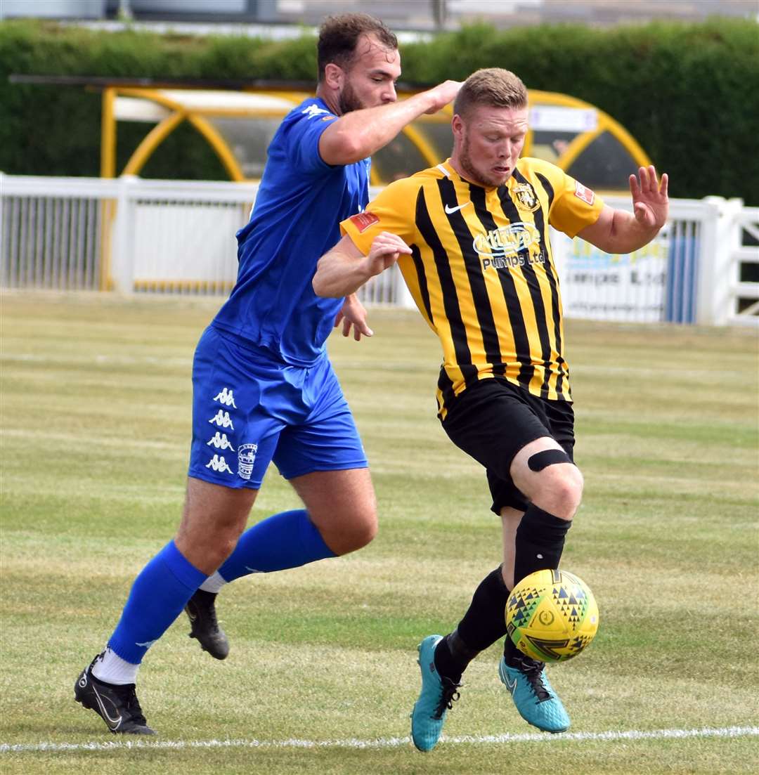 Midfielder Scott Heard scored for Folkestone. Picture: Randolph File