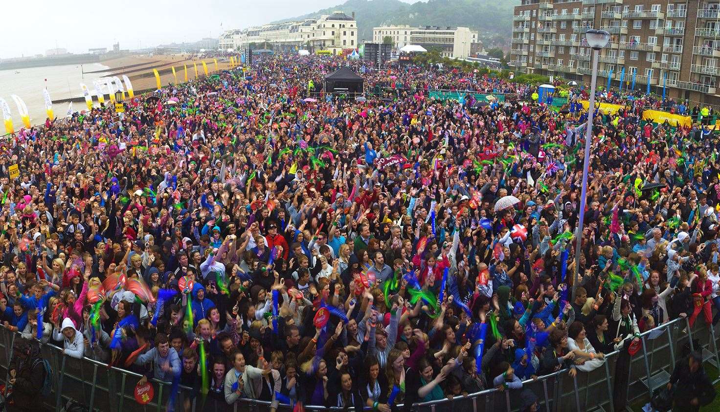 Thousands packed in at Marine Parade, Dover. Pic: Paul Ridley