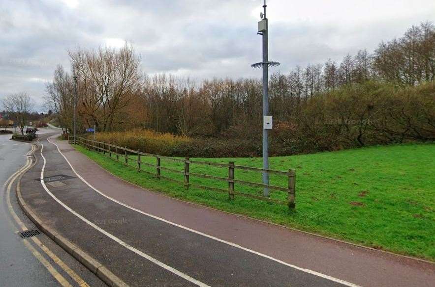 KSAR teams with canoes were spotted in Eureka Park, Ashford. Photo: Google Maps