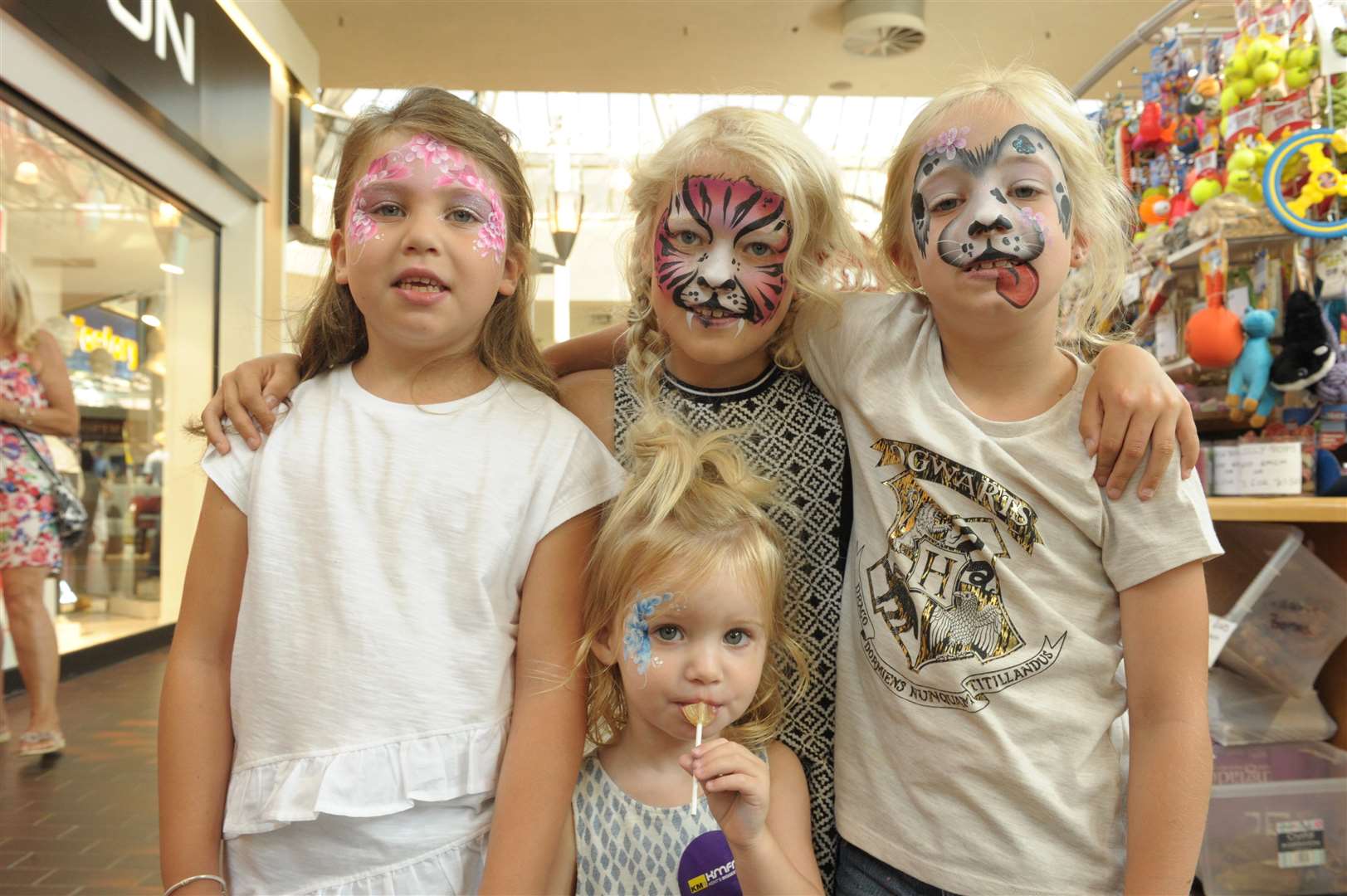 Hempstead Valley, Gillingham..Free activities week run by KMFM..L-R: Evie, Megan, Sophie, Lily (centre) (6,7,7,2).Picture: Steve Crispe. (3478738)