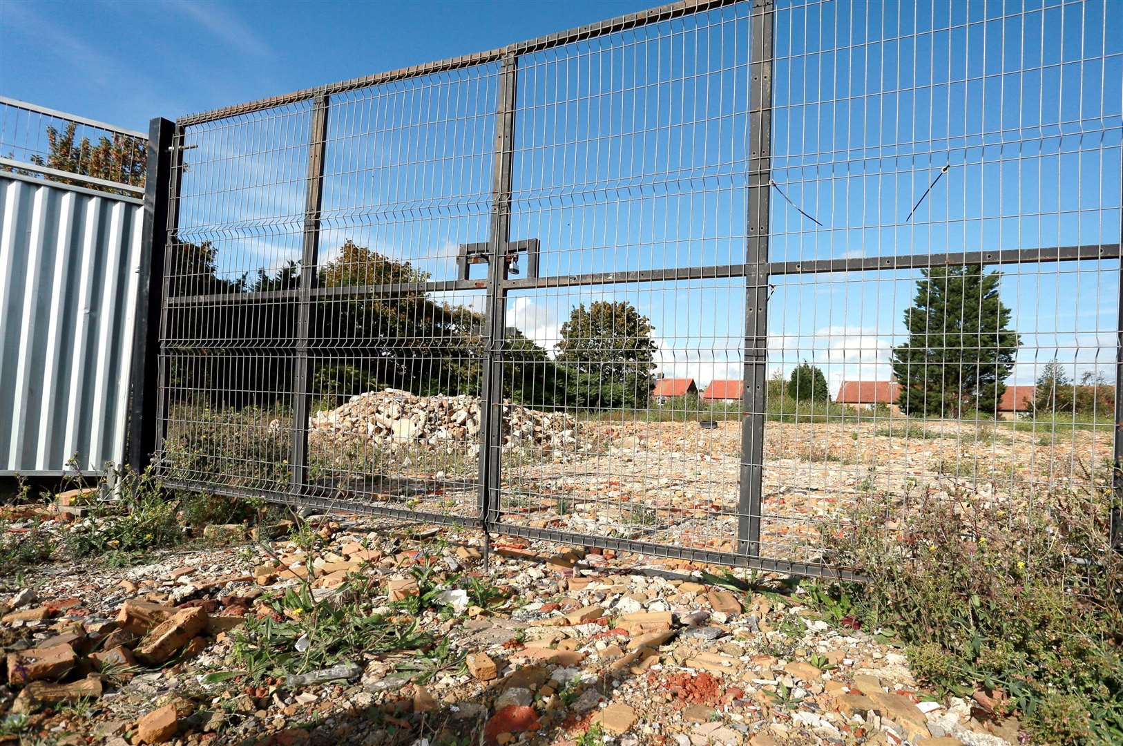 A brown field site near the park lies empty next door to the proposed site. Picture: Phil Lee