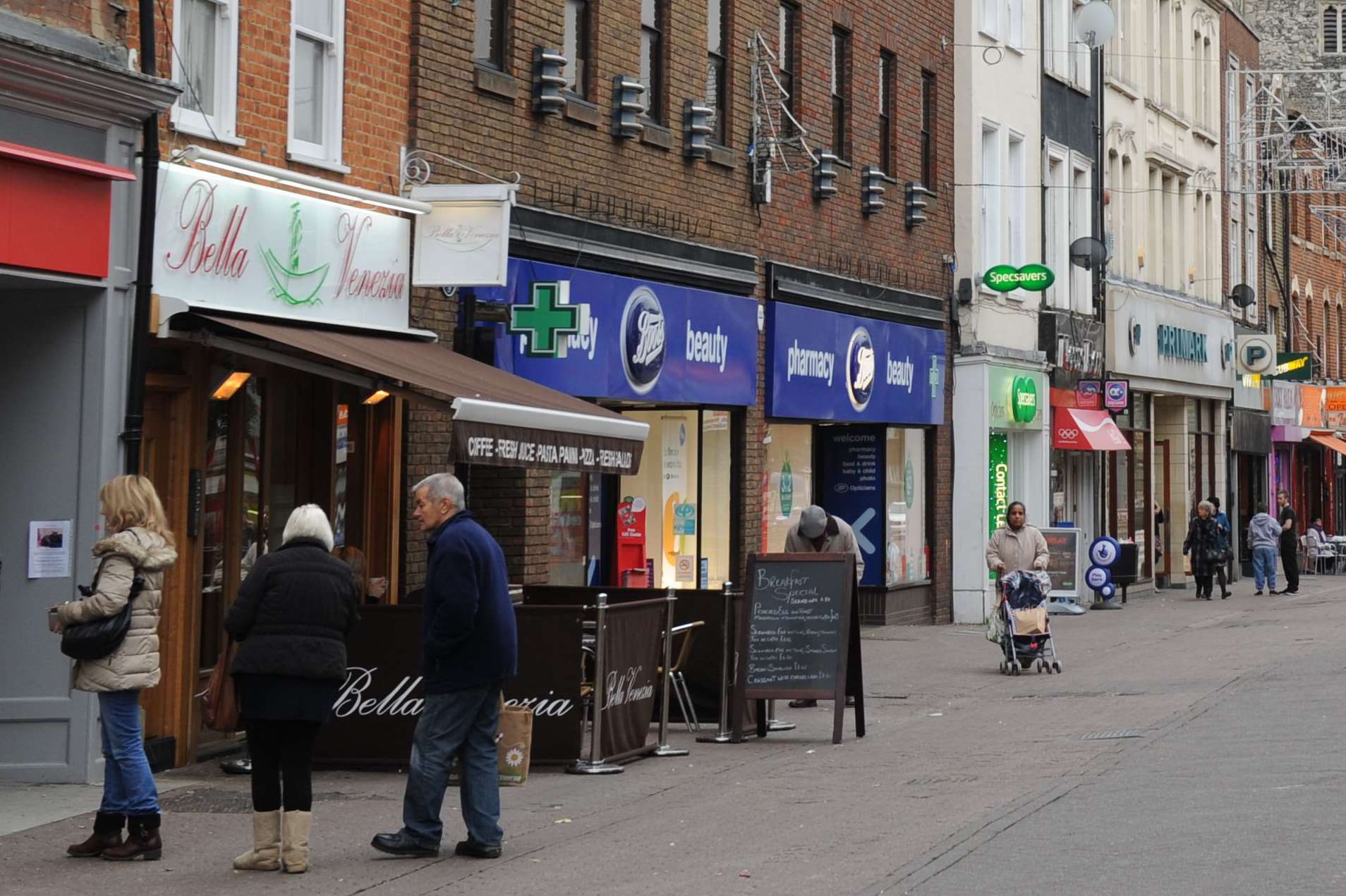 Boots in Dartford High Street was broken into