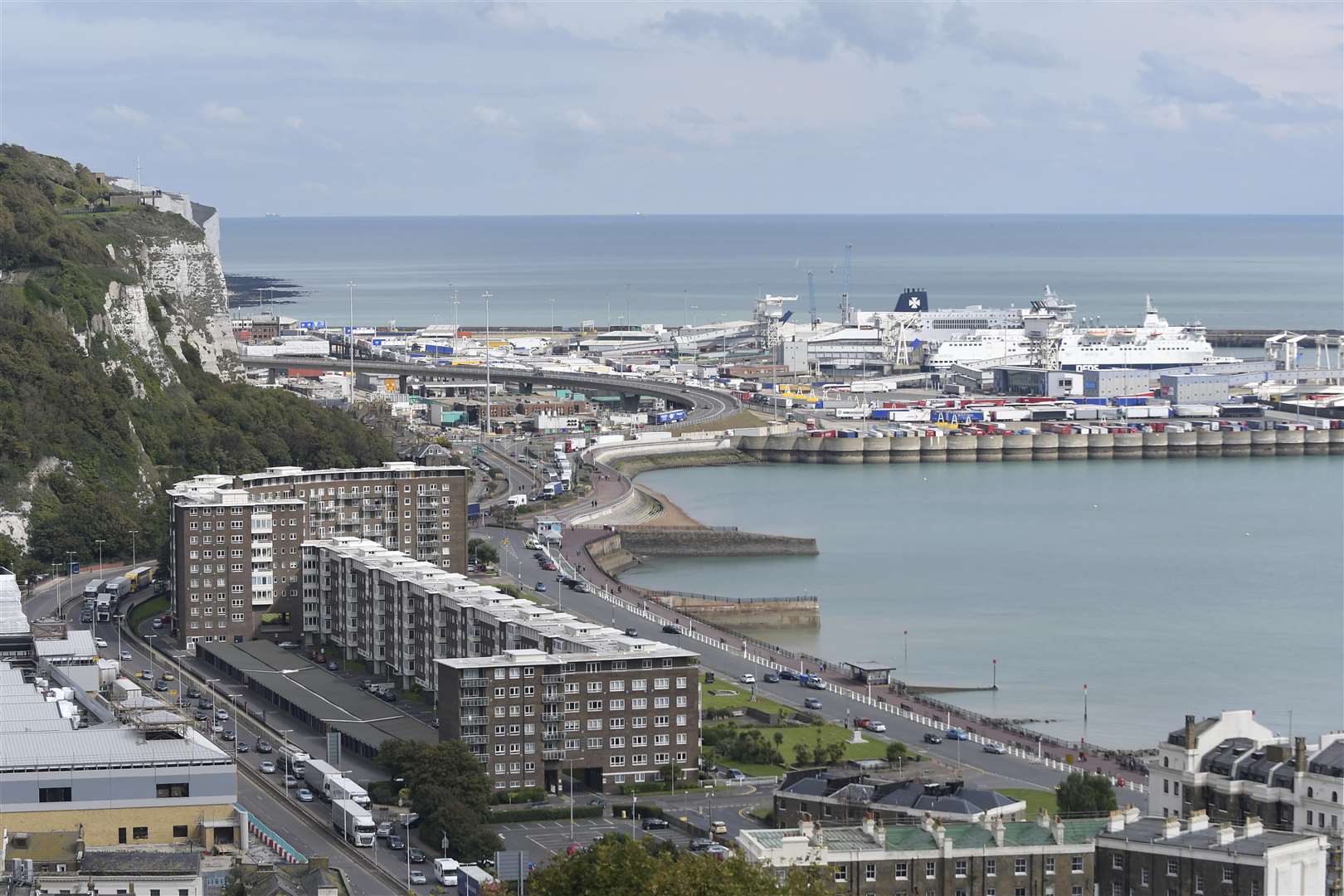 Dover Docks, Dover. Suspect of bombing arrested in port area..Picture: Tony Flashman FM4923257. (5235786)