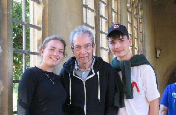 Ben Odom with his children Jemima and Elliott. Image: MindforYou