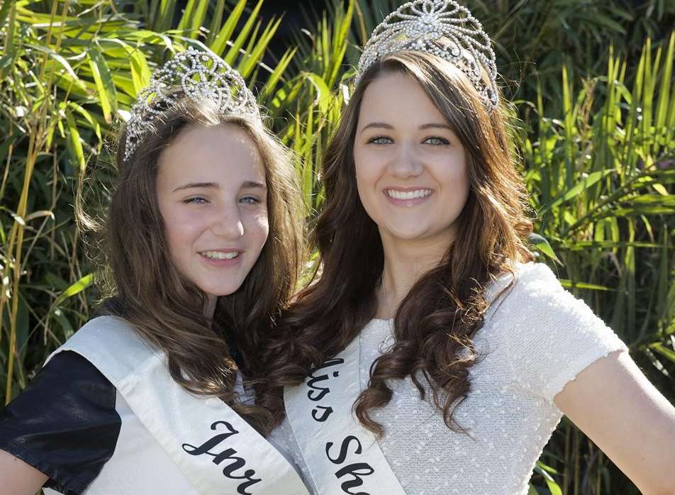 Miss Junior Sheppey Mia Clark and Miss Sheppey Brooke Buttfield are preparing for today's carnival