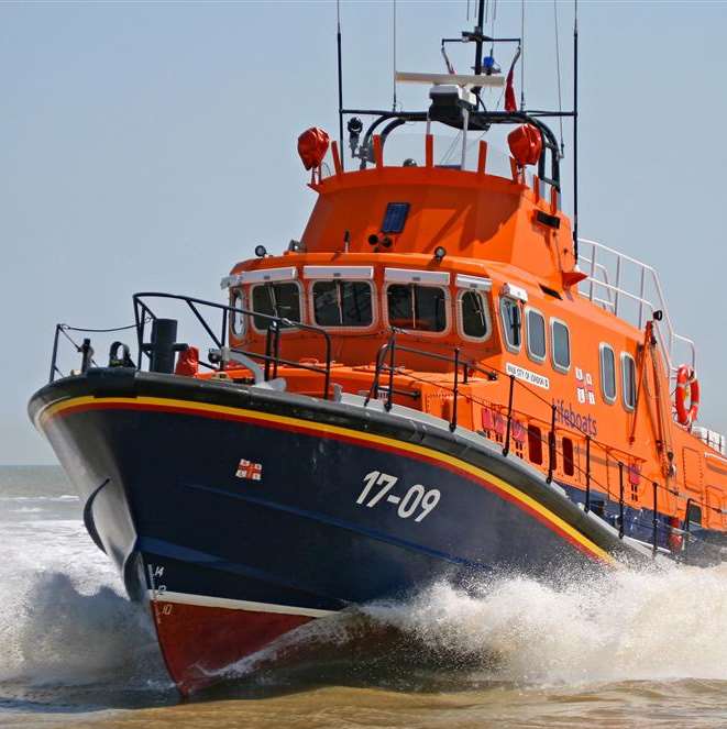 Dover lifeboat in action.