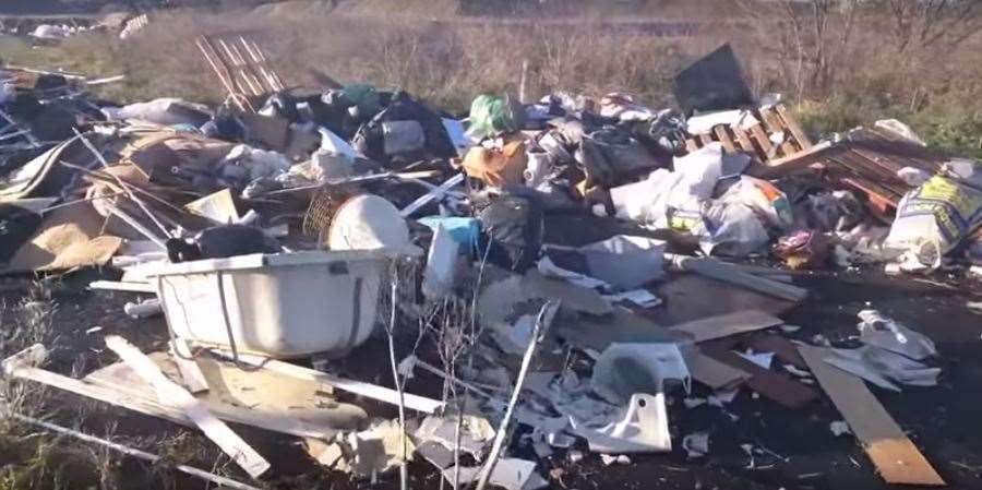 Rubbish dumped in Central Road, Dartford