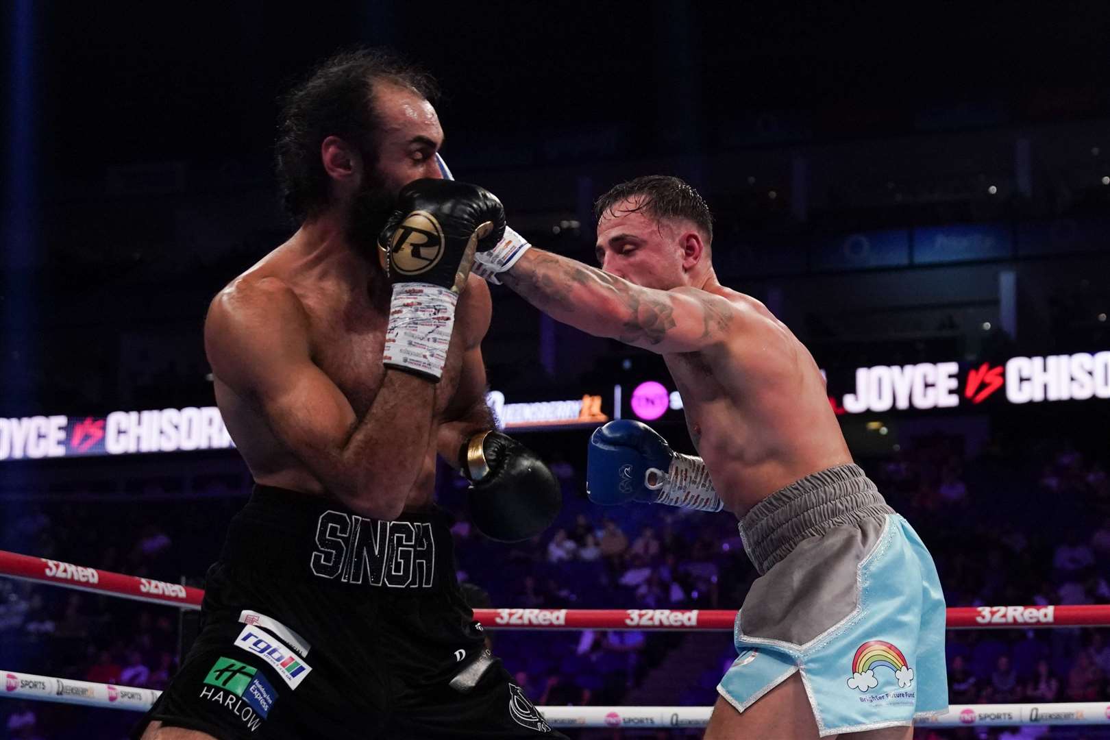 Sean Noakes was too good for Inder Bassi at the O2 Picture: Stephen Dunkley / Queensberry